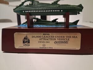 Disney Olszewski Magic Kingdom 20,000 Leagues Under the Sea Nautilus Vehicle CIB